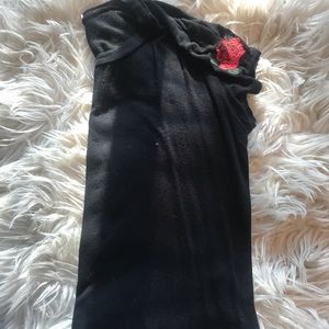 Black rose embroidered crop top